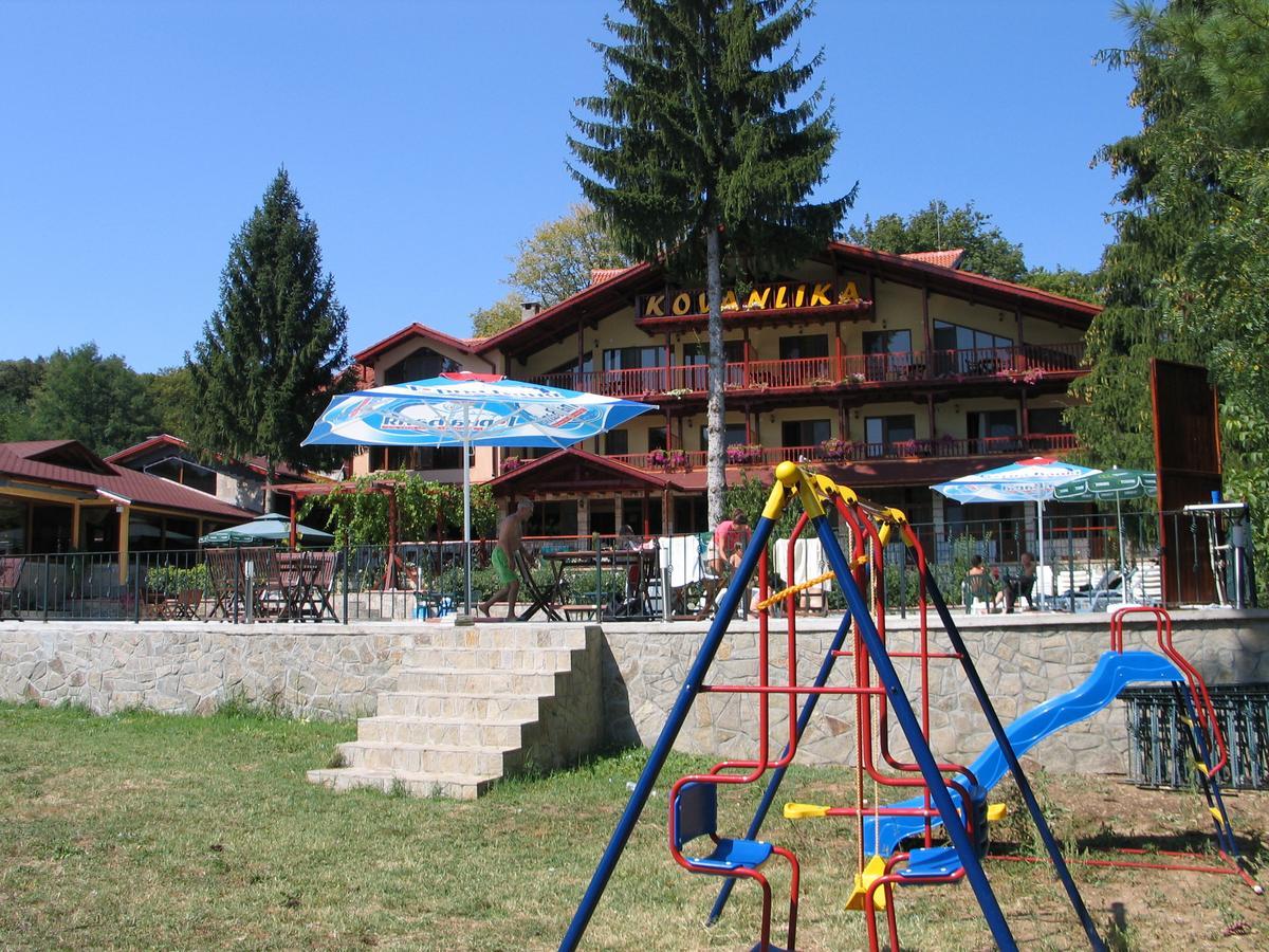 Kovanlika Hotel Razgrad Exterior photo